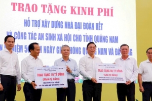 Đà Nẵng hỗ trợ Quảng Nam 16 tỷ đồng