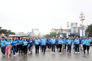 Gần 3.000 người tham gia Ngày chạy Olympic và Giải Việt dã tỉnh Nghệ An năm 2025