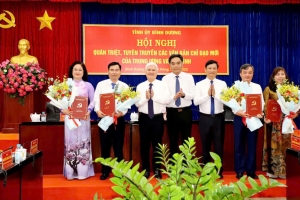 Bình Dương công bố các quyết định về công tác cán bộ