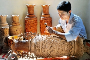 Hà Nội: Công nhận làng nghề gỗ mỹ nghệ Thiết Úng là Điểm du lịch