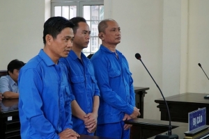 Bà Rịa - Vũng Tàu: Ông trùm xăng giả lĩnh 7 năm tù, đồng phạm cũng "nhập kho"