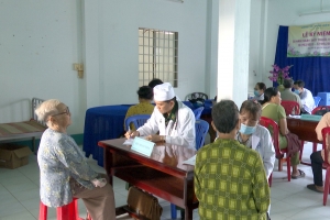 Đồn biên phòng tỉnh Long An: Khám bệnh, cấp thuốc cho nhân dân biên giới