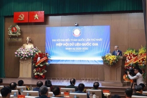 Tổng Bí thư và Thủ tướng dự Đại hội lần thứ nhất Hiệp hội Dữ liệu quốc gia