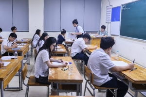 Bước ngoặt tuyển sinh đại học 2025: Chứng chỉ tiếng Anh thay điểm thi, không chia chỉ tiêu