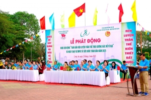 BĐBP tỉnh Long An tham gia Lễ phát động Cuộc vận động “Toàn dân rèn luyện thân thể theo gương Bác Hồ vĩ đại”