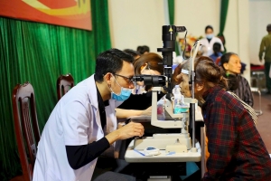 Công an Hải Dương khám bệnh miễn phí, tặng thuốc cho người cao tuổi