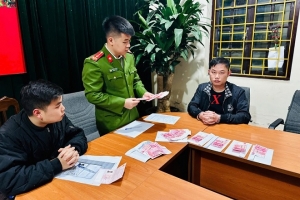 Bắt giữ đối tượng người Trung Quốc tiêu thụ tiền giả