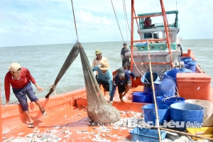 Phó Thủ tướng Trần Hồng Hà: Phải xử lý dứt điểm nguyên nhân gốc rễ của các vi phạm IUU