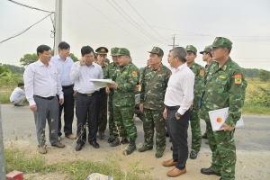 Bí thư Tỉnh ủy Kiên Giang kiểm tra tuyến biên giới Giang Thành