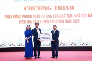 EVNGENCO1 ủng hộ phong trào xóa nhà tạm, nhà dột nát tại huyện Tân Uyên