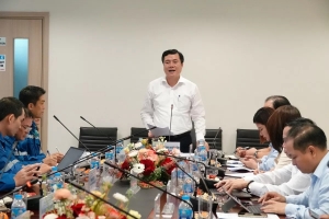 Thứ trưởng Bộ Công Thương làm việc với Công ty TNHH Lọc hóa dầu Nghi Sơn