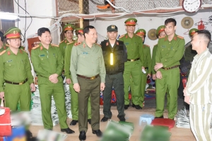 Trung tướng Lê Văn Tuyến kiểm tra công tác đặc xá năm 2025 tại Thanh Hóa