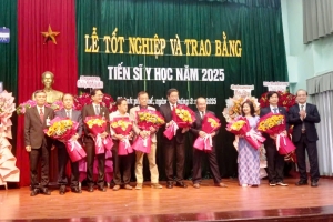Trường Đại học Y Dược, Đại học Huế trao bằng 10 tân tiến sĩ y học năm 2025