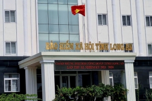 Long An: Hơn 7.600 người chưa cập nhật căn cước công dân vào bảo hiểm xã hội, bảo hiểm y tế