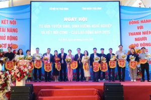 Thái Bình: Ngày hội tuyển sinh, tư vấn nghề nghiệp và kết nối cung - cầu lao động năm 2025