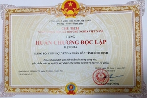 Bình Định được tặng thưởng Huân chương Độc lập hạng Ba