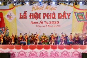 Nam Định khai mạc lễ hội Phủ Dầy năm 2025