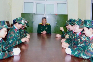 Bộ CHQS Nam Định gặp mặt, động viên đoàn diễu binh, diễu hành Lễ kỷ niệm 50 năm Giải phóng miền Nam