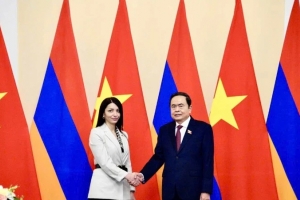 Chủ tịch Quốc hội Trần Thanh Mẫn tiếp Chủ tịch Nhóm Nghị sĩ hữu nghị Armenia-Việt Nam