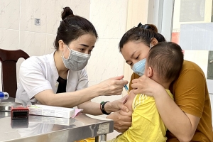 Hải Dương tiêm vaccine phòng, chống bệnh sởi cho trẻ em đạt mức cao