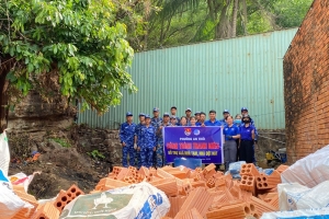 Hải đội 401 chung tay xóa nhà tạm, nhà dột nát