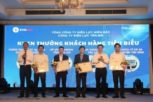 PC Yên Bái đồng hành cùng khách hàng, nỗ lực đảm bảo cung cấp điện