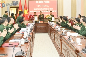 Khen thưởng nóng tập thể, cá nhân có thành tích đấu tranh thành công chuyên án QN 225.2