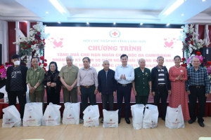 Lạng Sơn: Trao tặng trên 200 suất quà cho các nạn nhân chất độc da cam, đối tượng có hoàn cảnh khó khăn