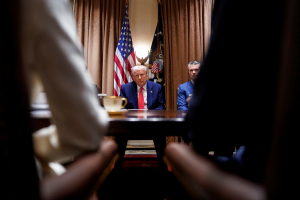 Sau một tuần thuế quan làm chao đảo thế giới, ông Trump và nước Mỹ được gì, mất gì?