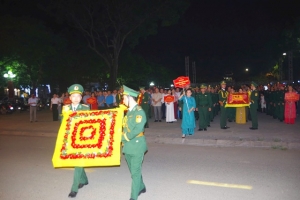Bộ đội Biên phòng tỉnh Quảng Trị tổ chức Chương trình “Đêm hoa đăng”