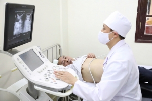 Lạng Sơn: Quân y hai nước Việt Nam – Trung Quốc phối hợp khám bệnh cho nhân dân biên giới