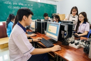 Hôm nay, thí sinh bắt đầu thử đăng ký dự thi tốt nghiệp THPT 2025