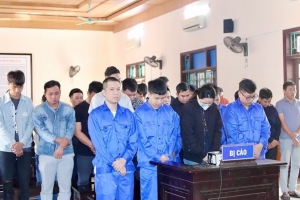 27 đối tượng tổ chức đánh bạc và đánh bạc xuyên quốc gia lĩnh án