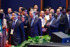 Chúng ta đang nắm trong tay trách nhiệm và sứ mệnh vẻ vang trước mối đe dọa lớn nhất với hành tinh