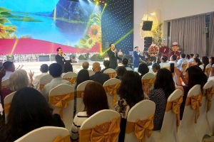 Giai điệu tháng Tư và những người bạn Huế