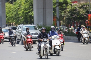 Thời tiết ngày 21/4: Nắng nóng gay gắt trên cả nước