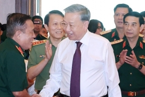 Tổng Bí thư Tô Lâm gặp mặt đại biểu tướng lĩnh, anh hùng, các lực lượng tham gia Chiến dịch Hồ Chí Minh