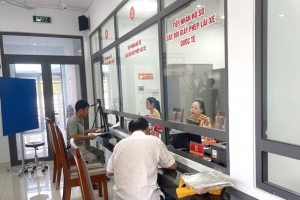 CSGT thành phố Đà Nẵng dời điểm cấp đổi GPLX, rút ngắn thời gian, nhanh gọn