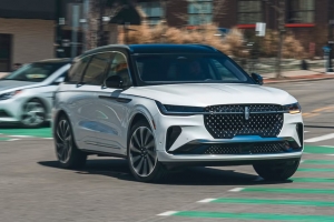 Thuế cao, Ford tạm dừng xuất khẩu xe sang Trung Quốc