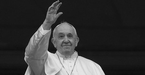 Thủ tướng gửi điện chia buồn về việc Giáo hoàng Pietro Parolin qua đời