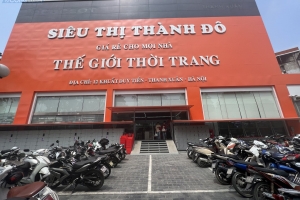 Siêu thị Thành Đô 12 Khuất Duy Tiến: Cần kiểm tra hoa quả bị mốc, chảy nước