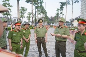 Công an Thanh Hóa nỗ lực bảo đảm an ninh, trật tự khai mạc Lễ hội du lịch biển Sầm Sơn 2025