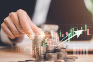 VN-Index hôm nay: Nhà đầu tư có thể xem xét cổ phiếu nhóm bán lẻ, bất động sản, hóa chất