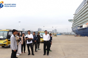 Ngày 30/4, chuyến tàu biển Hòa Bình sẽ đến Hạ Long