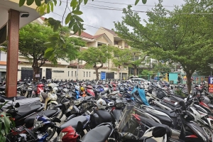 TP. HCM: Bố trí nhiều điểm giữ xe ở trung tâm phục vụ người dân dự lễ 30/4