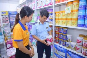Ngành Quản lý thị trường Ninh Bình tăng cường kiểm tra chống hàng giả