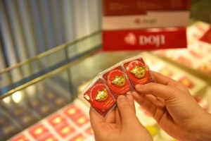 Giá vàng nhẫn đột ngột giảm 2 triệu đồng/lượng