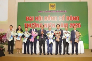 Bạn hàng và người nông dân góp phần tạo nên thành công cho doanh nghiệp