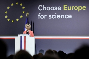 EU công bố gói tài trợ 500 triệu Euro để thu hút giới khoa học