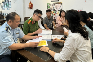 Tiếp tục kiểm tra quán “Lòng Chát” tại cơ sở Hà Nội